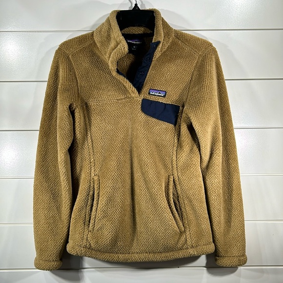 Tan fleece Patagonia pullover with Tsnaps - Picture 1 of 5